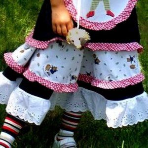 Handmade Hedgehog French pinafore apron skirt set